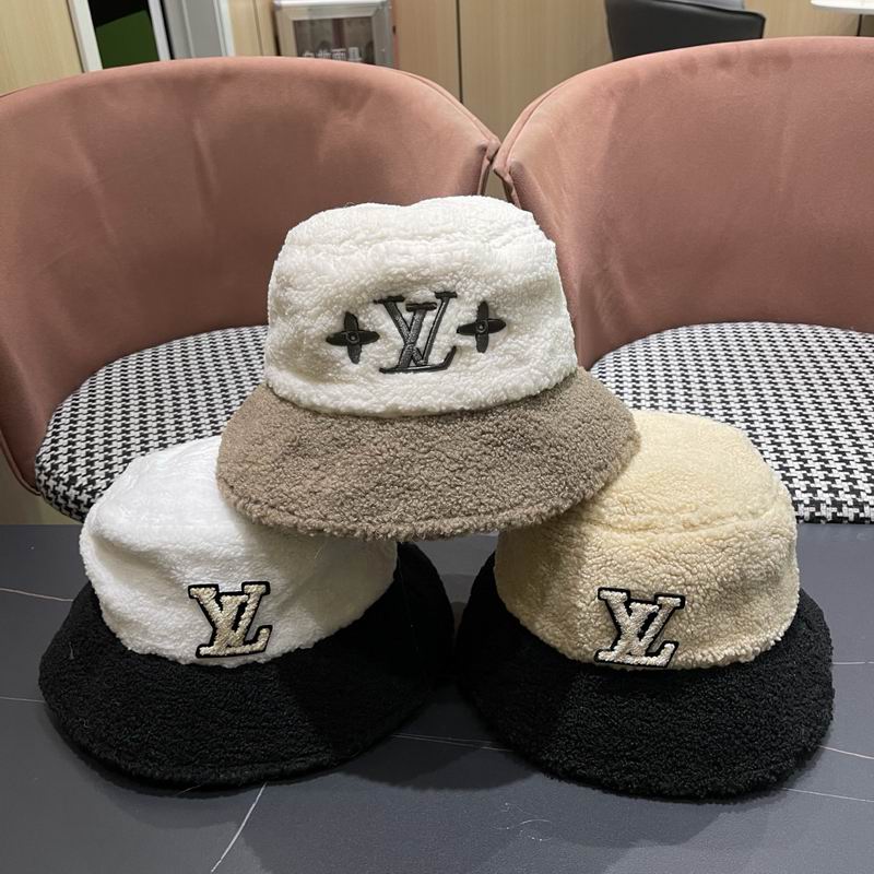 LV hat 011504